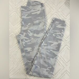 Lululemon Light Grey Camouflage Leggings Size 6